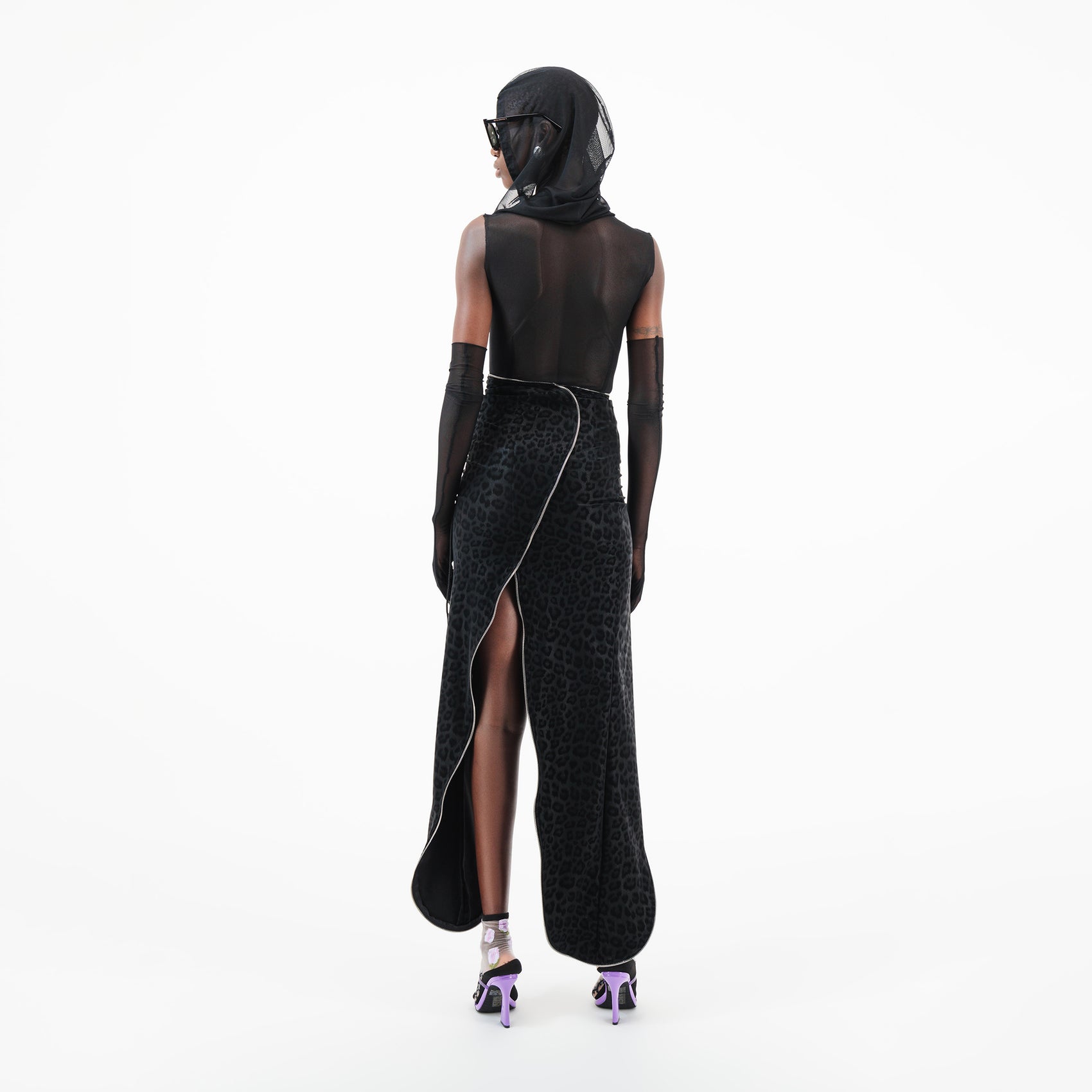 Hoodie Bodysuit & Gloves